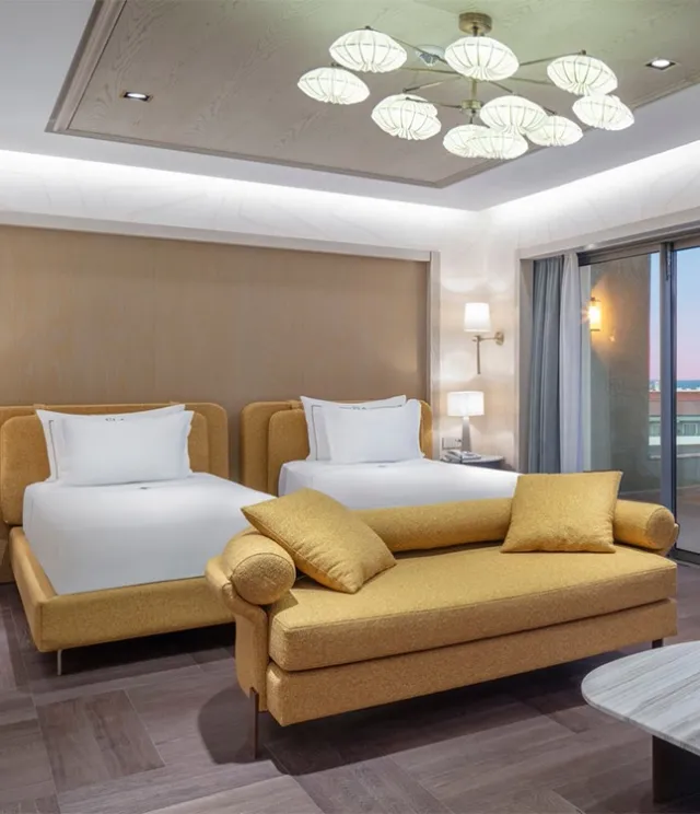 King Suite 7